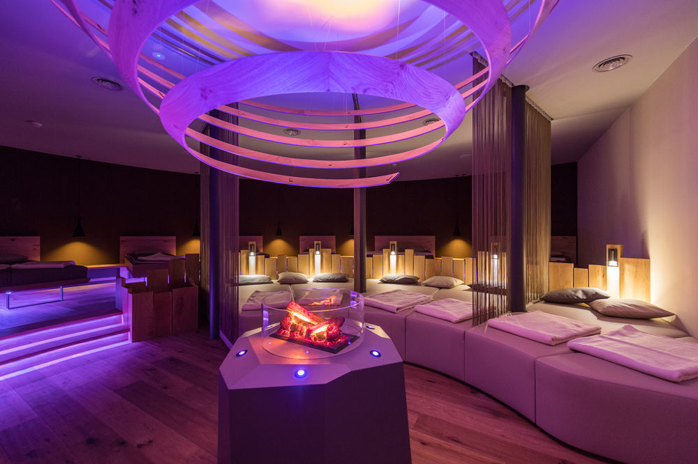 Mirabell Dolomites Hotel - Luxury Ayurveda & Spa Olang Exterior photo